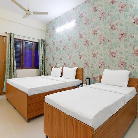 Oyo 84661 Lakshmi Home Stay Jhājra Εξωτερικό φωτογραφία