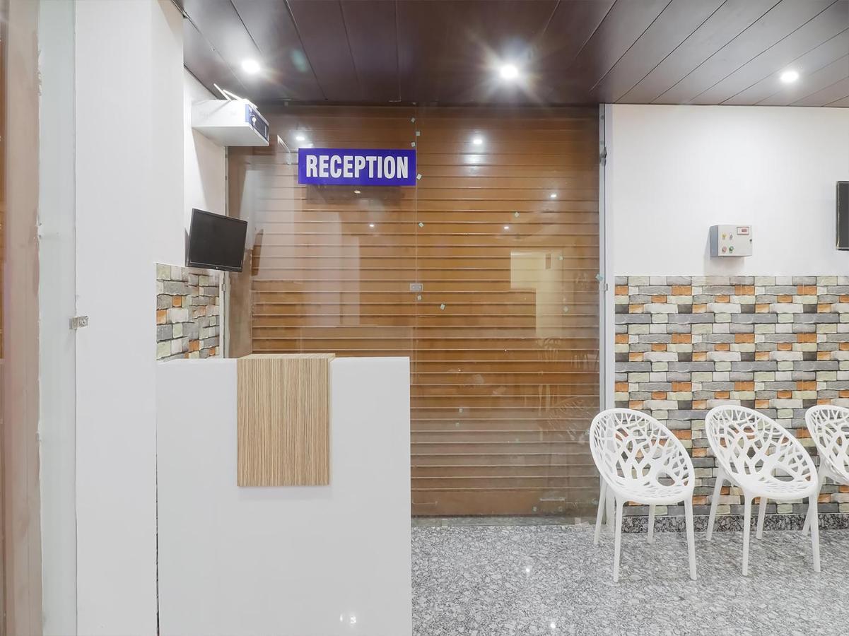 Oyo 84661 Lakshmi Home Stay Jhājra Εξωτερικό φωτογραφία