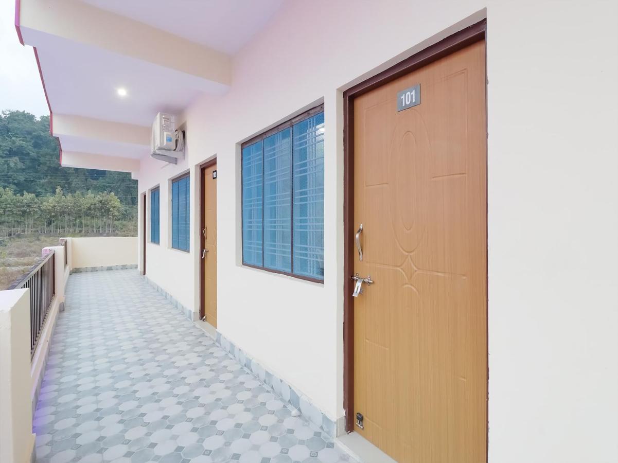 Oyo 84661 Lakshmi Home Stay Jhājra Εξωτερικό φωτογραφία